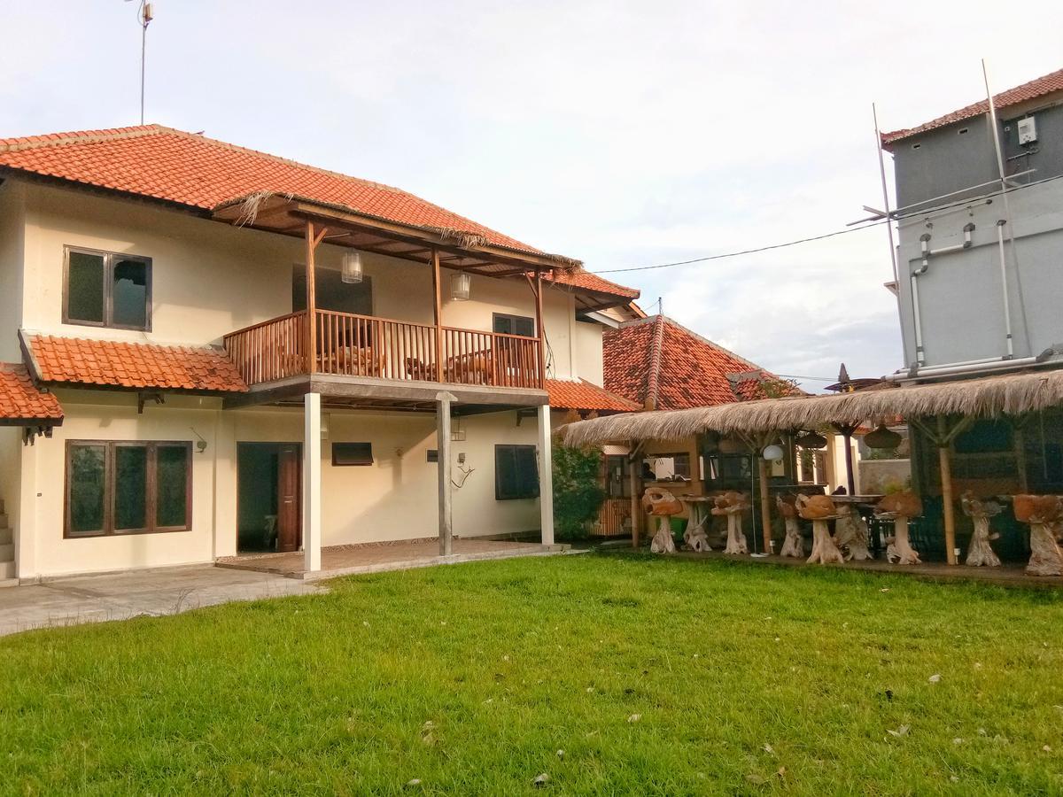 Bali Utopia Backpacker Джимбаран Экстерьер фото